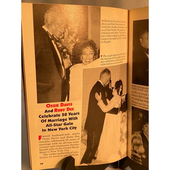 JET Magazine January 11, 1999, Chaka Khan, Black History / Ephemera / Americana - Picture 5 of 9